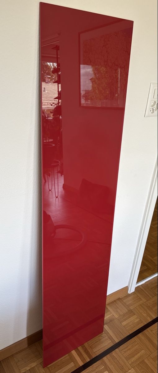 Piatti di portata: USM Platte Glas Rot – Usato da Zürich venduto da RolloTheCat