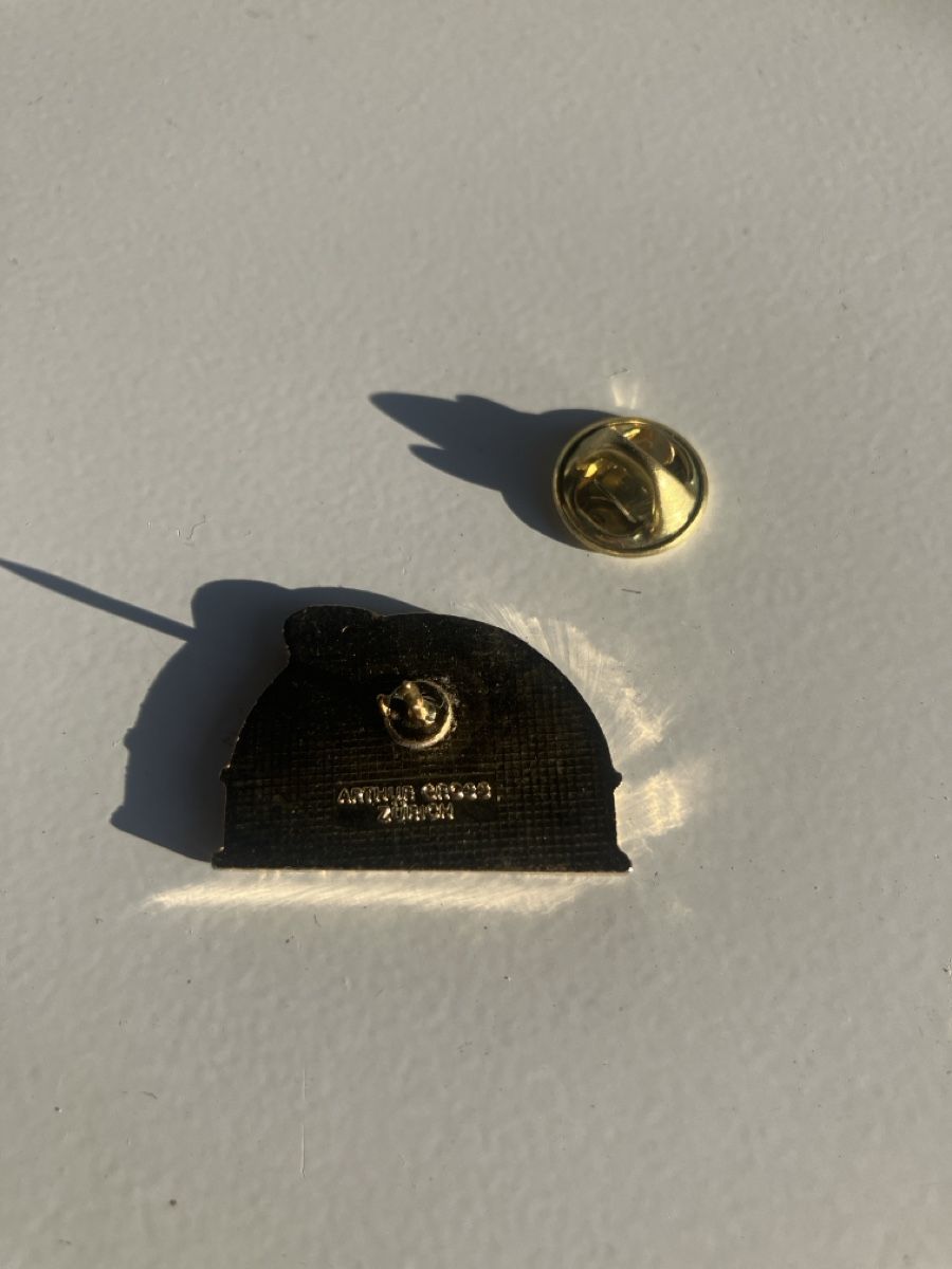 Placchette & Badge: Pin Magnum – Usato da Eschlikon TG venduto da Urs.knopf 1