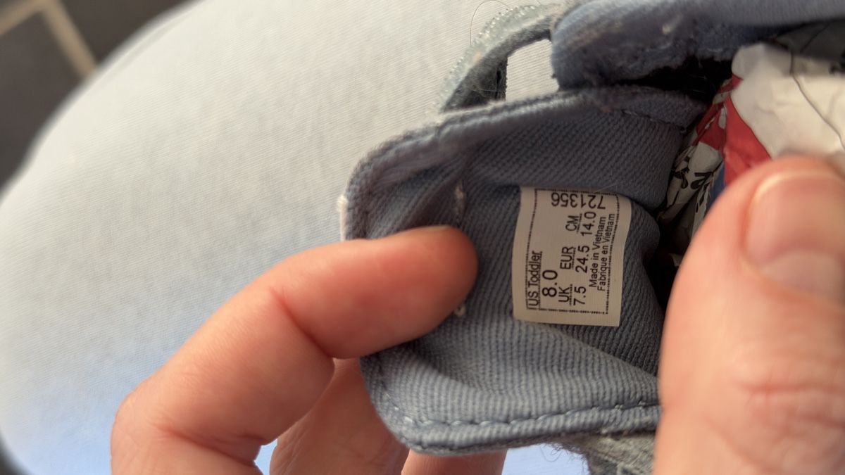 Vans Schuhe für Jungen: Vans sneakers 24.5 (14 cm) – Gebraucht aus Aeschi b. Spiez von dar_sjp8 5