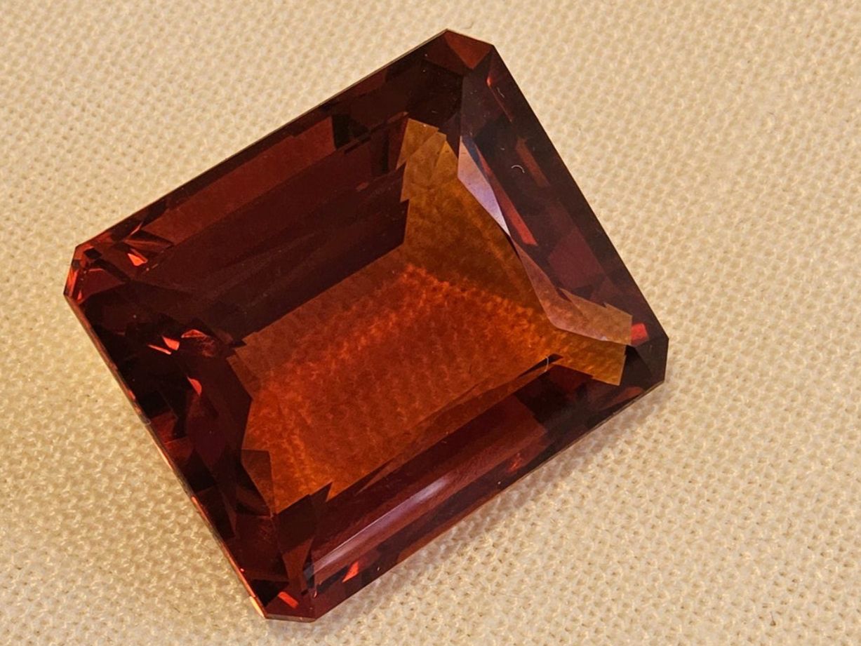 Pietre preziose: Citrin 30ct. Madeira, Wunderschöne orange Farbe – Usato da Zürich venduto da helsan 4