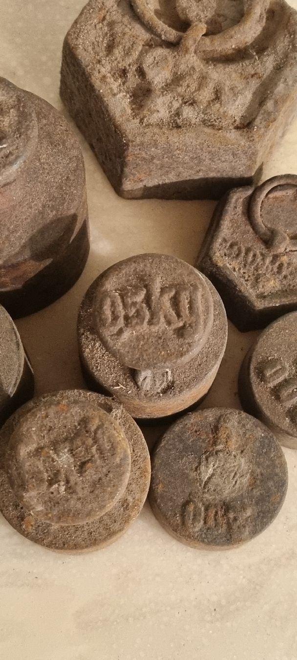 Waagen und Gewichte: Alte Gewichte für Waage , DEKO – Gebraucht aus Basel von Jcva 6