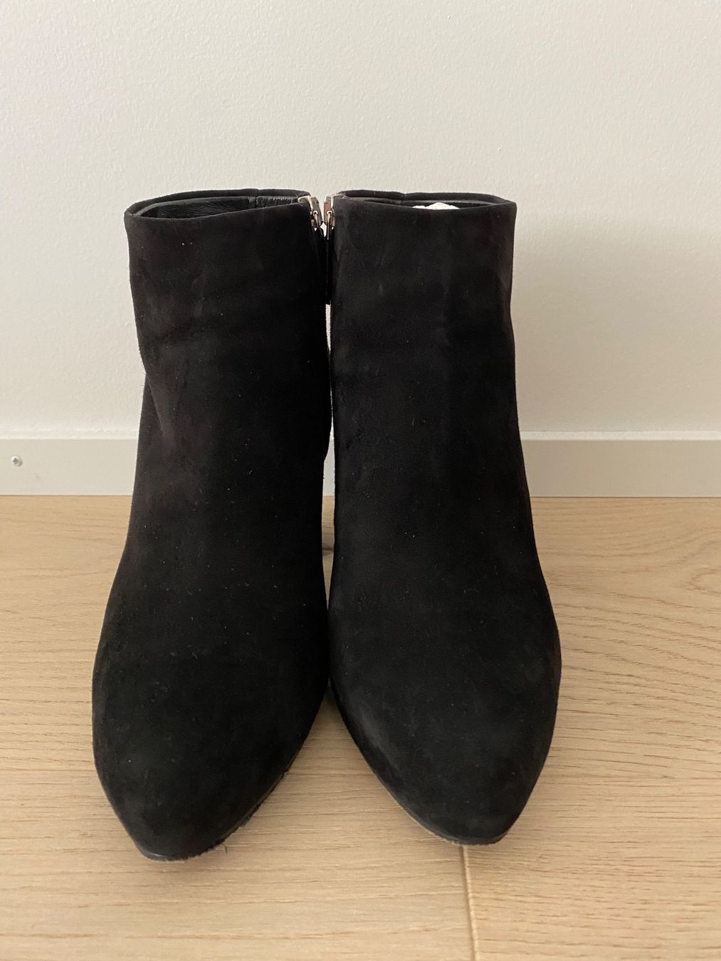 Prada Scarpe da donna: PRADA Stiefeletten Grösse 40 – Usato da Oberrohrdorf venduto da SMZ00 1