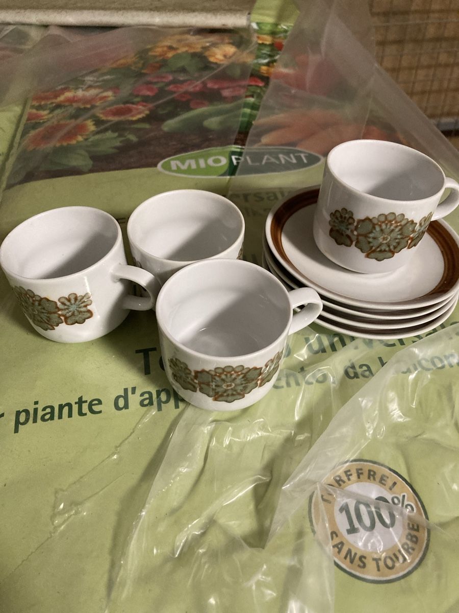 Geschirrsets: Espresso Set Coffee Tee – Gebraucht aus Aarwangen von to-hirschi
