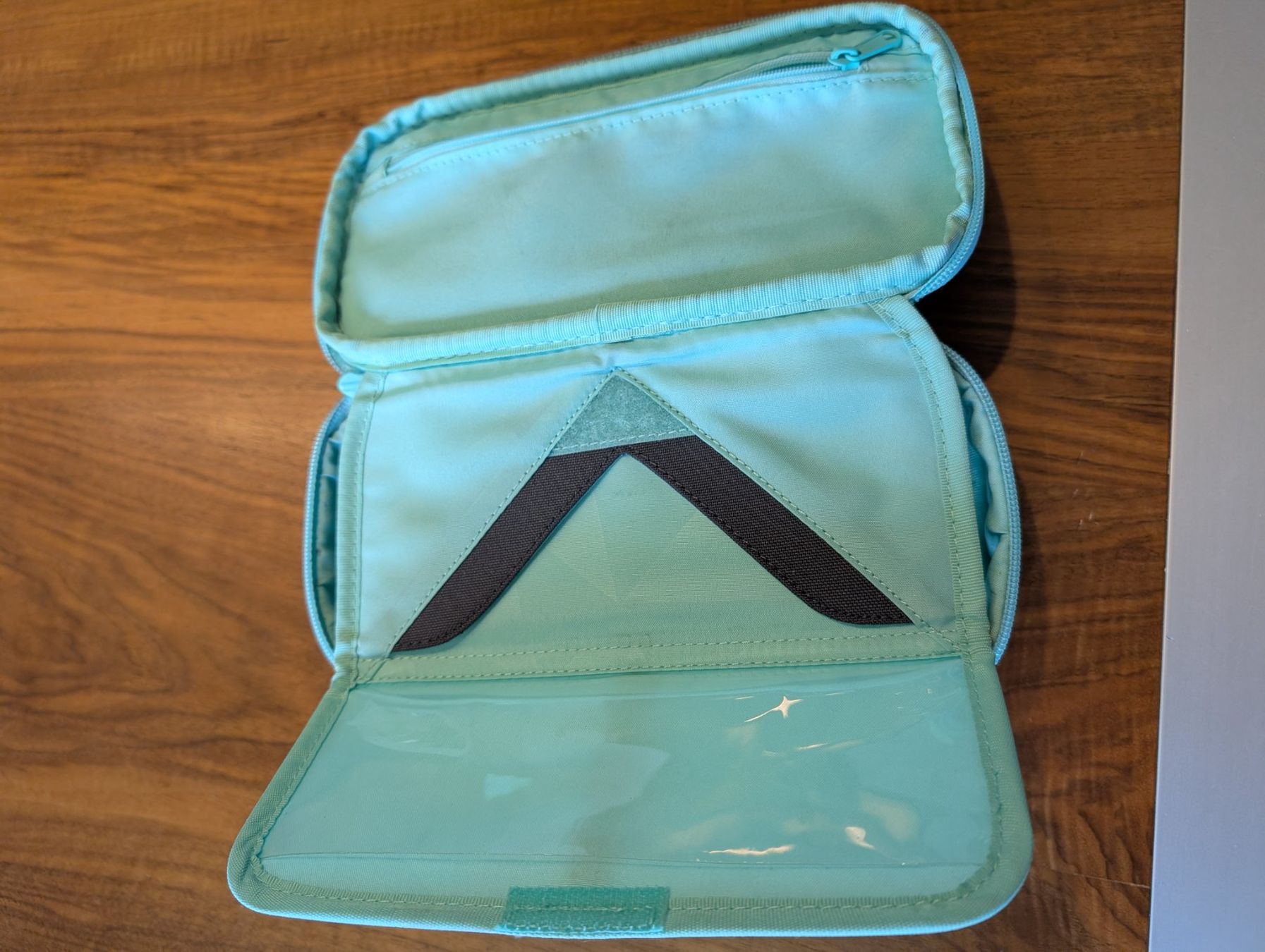 Satch Zaini: Satch Schulrucksack grau-mint – Usato da Dielsdorf venduto da soki67 7