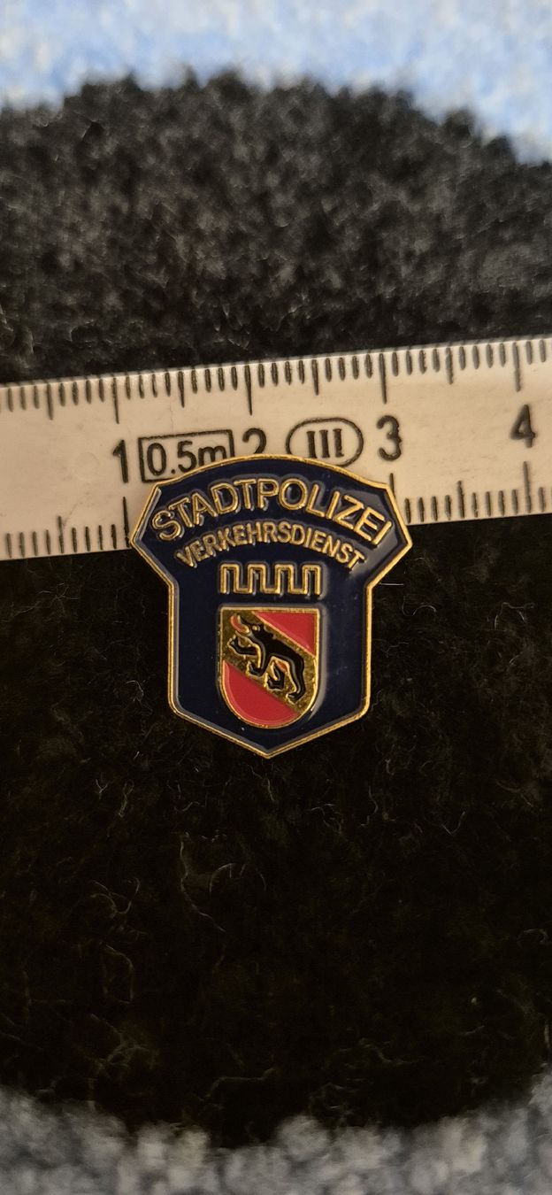 Placchette & Badge: Pin Stadtpolizei Verkehrsdienst Bern – Nuovo (secondo la descrizione) da Münchenbuchsee venduto da Yannikfero