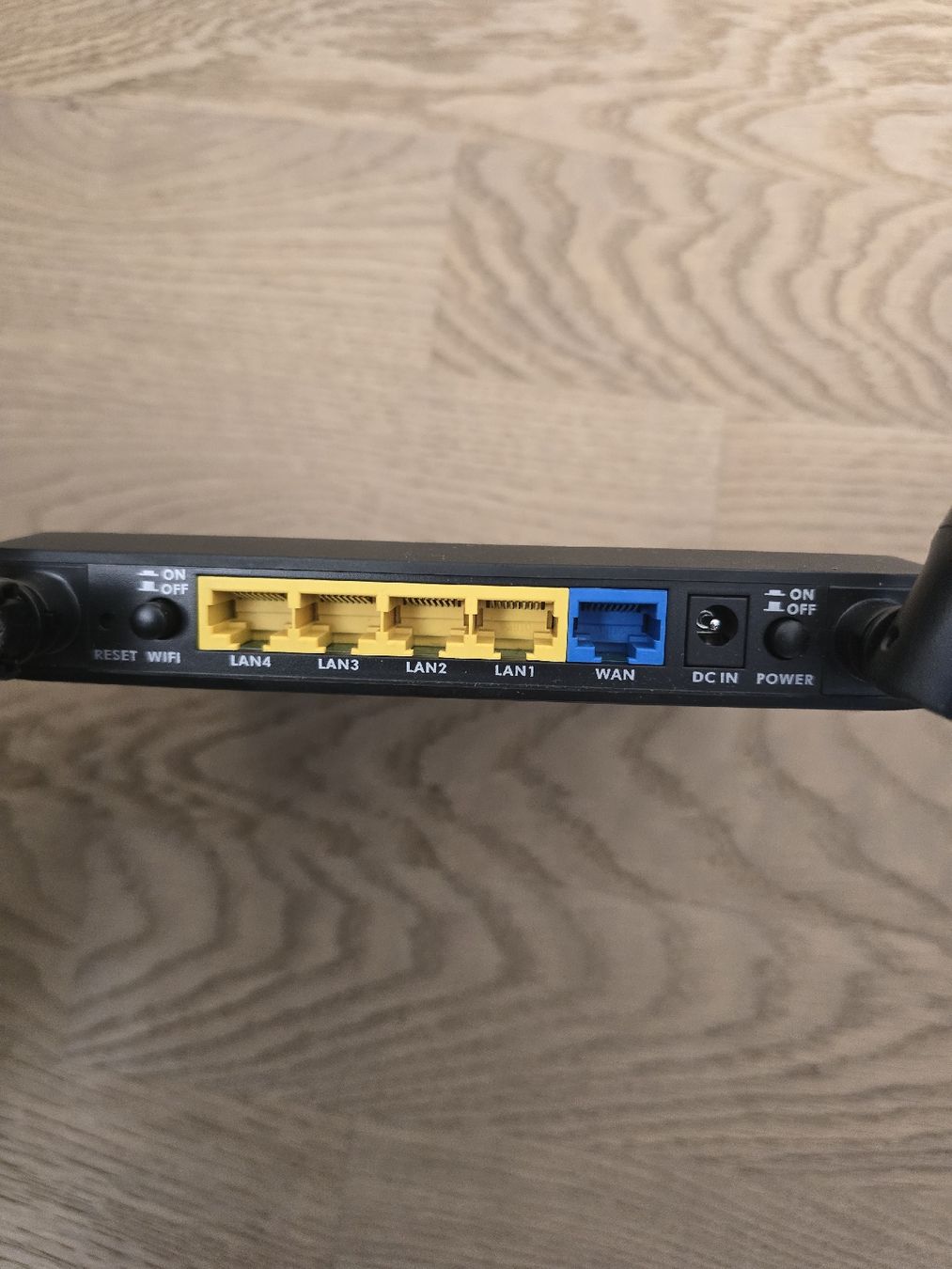 Zyxel WiFi: Zyxel NBG6515 – Usato da Oerlingen venduto da Wuddi00 2