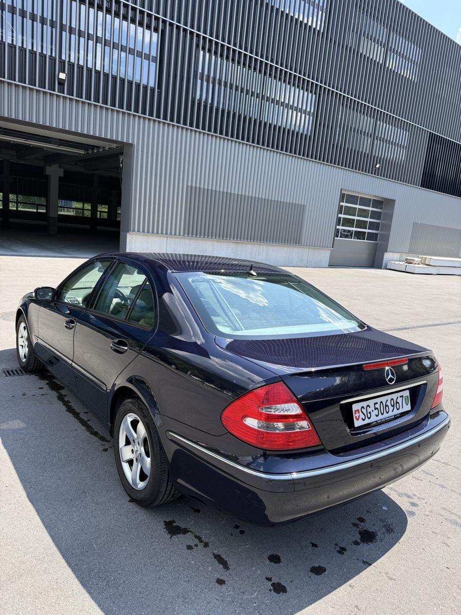 Mercedes-Benz Automobili: Mercedes Benz E320CDI 4-Matic – Usato da Flums venduto da m-m.a22 3