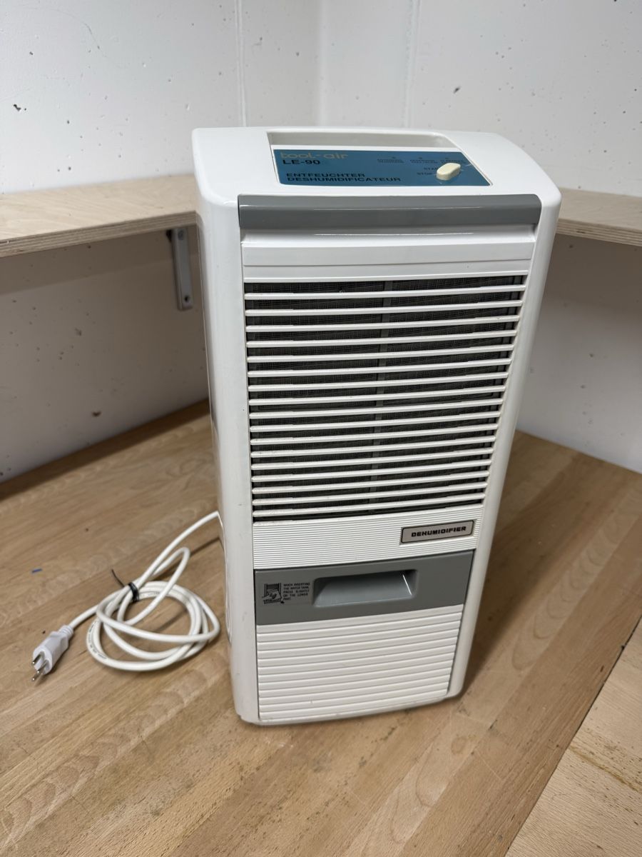 Deumidificatori: Luftentfeuchter Tool-Air LE-90 – Usato da Roggwil BE venduto da fengshui