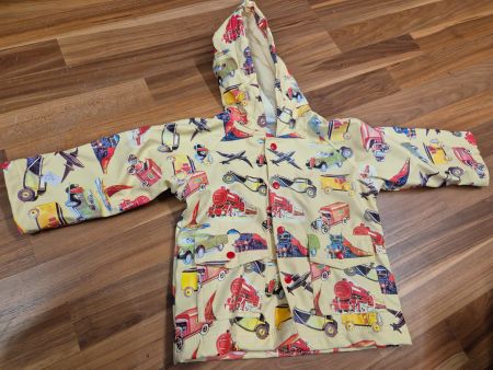 Süessi Kinder Regenjacke Gr. 86/92 mit Fahrzeug Motiv! B22