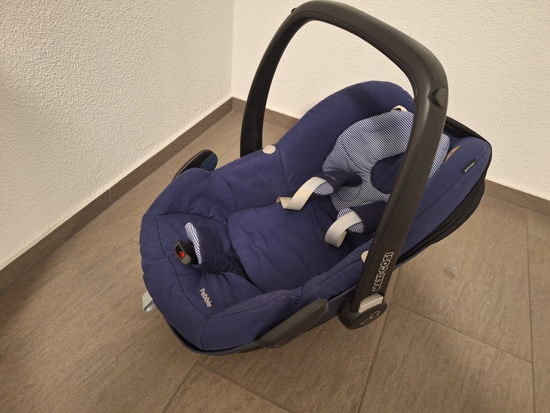 Maxi-Cosi Marsupi portabebè: Maxi-Cosi Pebble Babyschale – Usato da Hallau venduto da dom_h78m 3