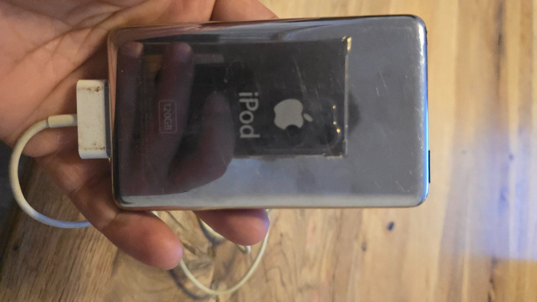 Apple Tragbarer Mediaplayer: Ipod classic 120gb – Gebraucht aus Wallisellen von theblacksheep 3