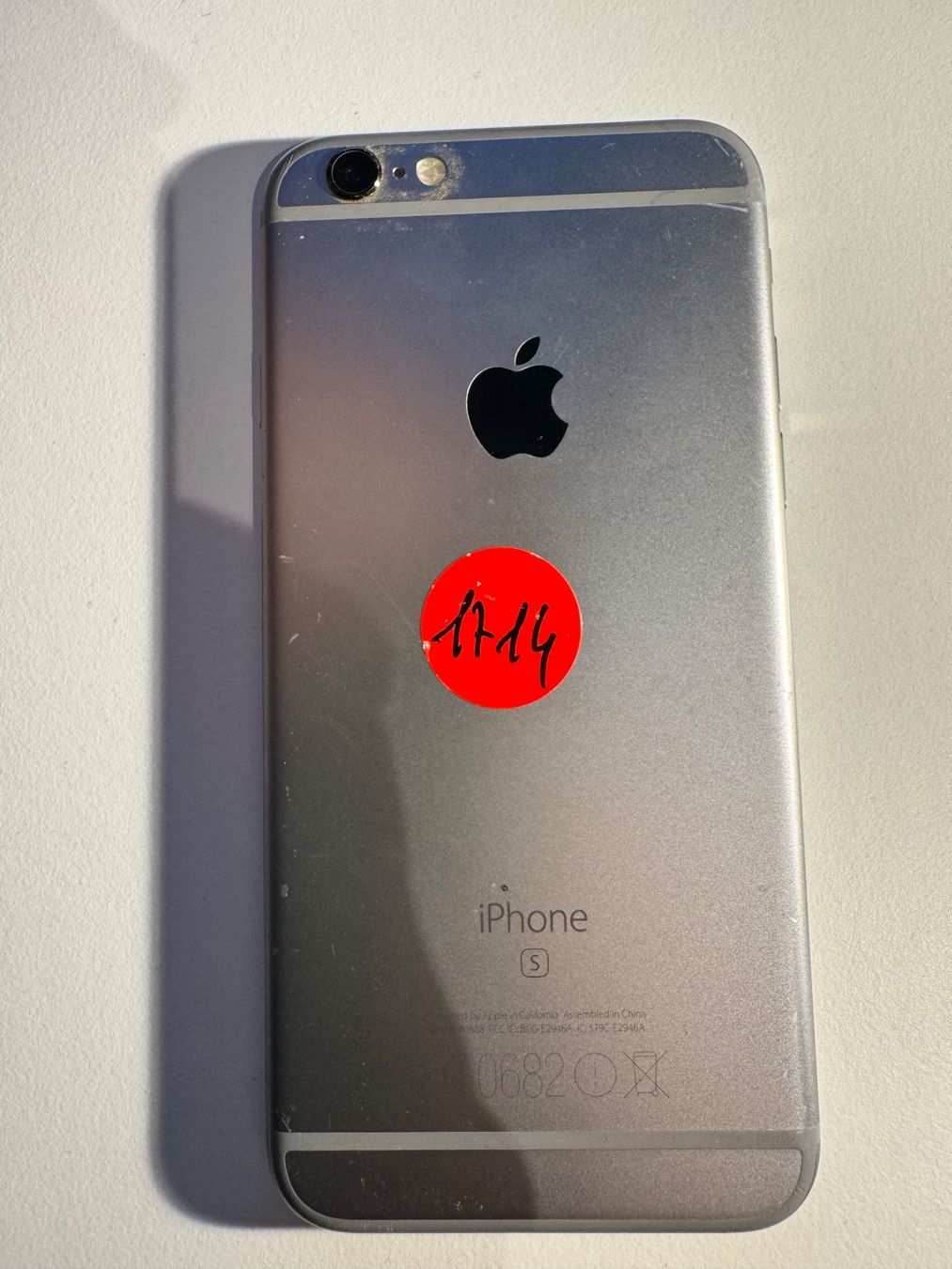 Apple Telefoni cellulari / Smartphones: iPhone 6S – Difettoso da Adliswil venduto da Busys 1