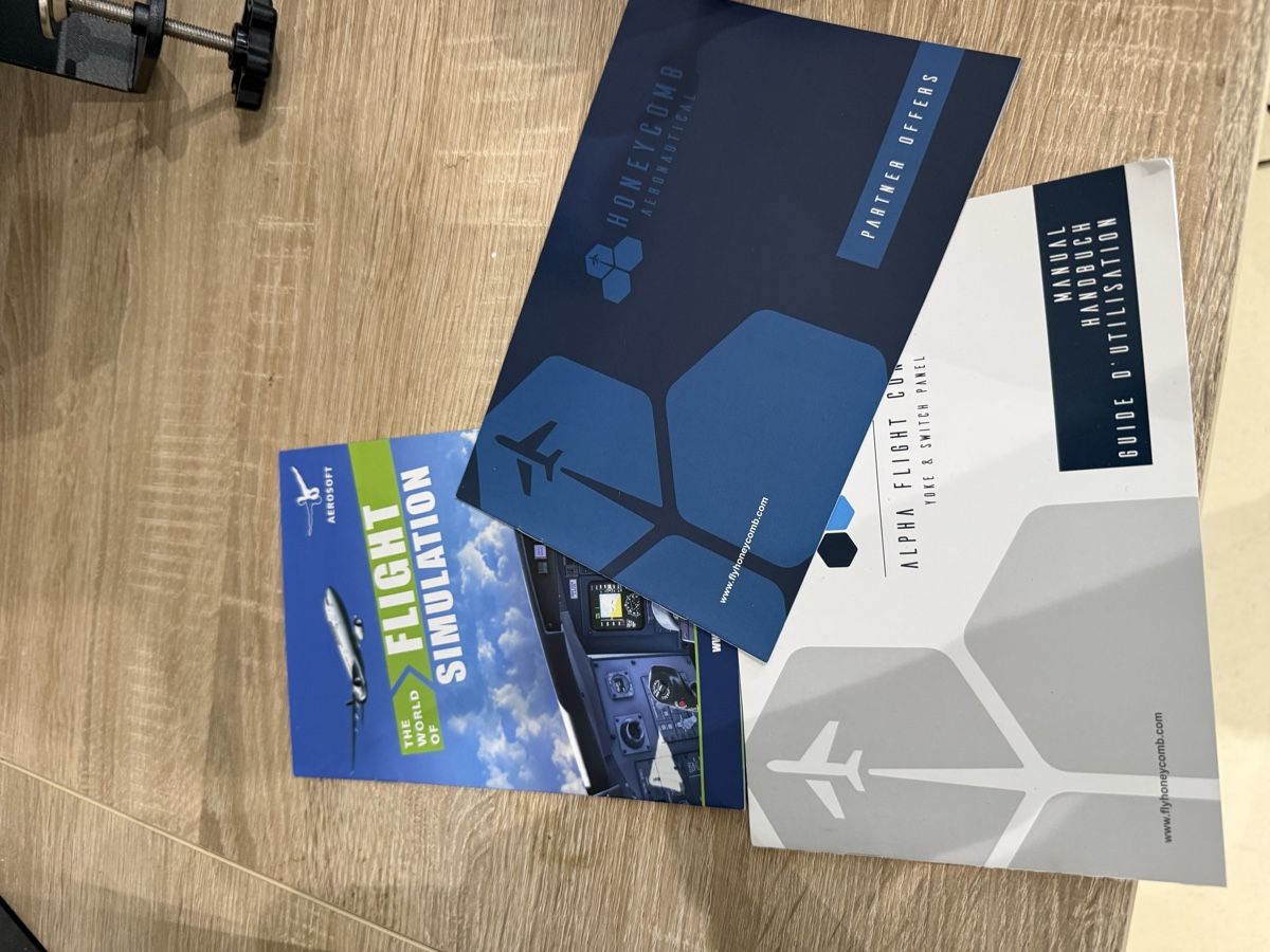 Honeycomb Controller: Honeycomb Aeronautical Alpha Flight Controls – Gebraucht aus Unterengstringen von Birchermuesli63 3