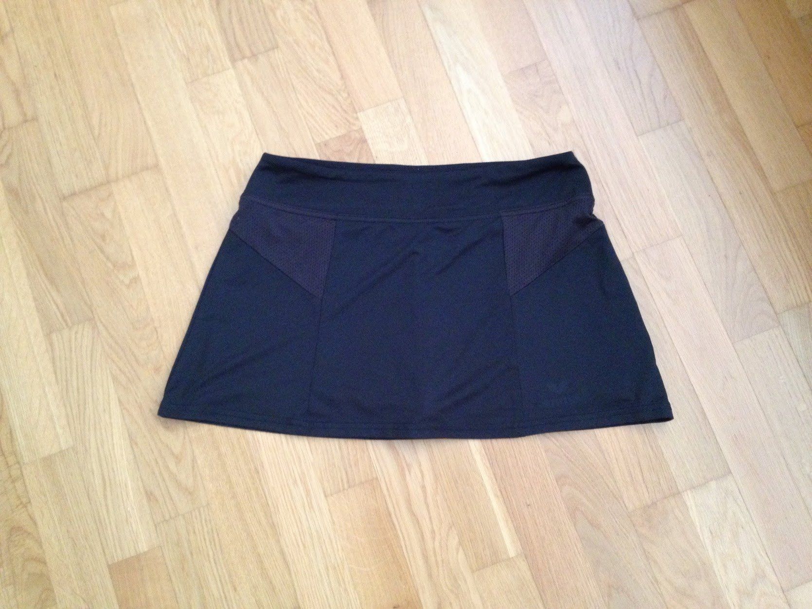 Gonne: Rock Shorts – Usato da Dübendorf venduto da Fip05