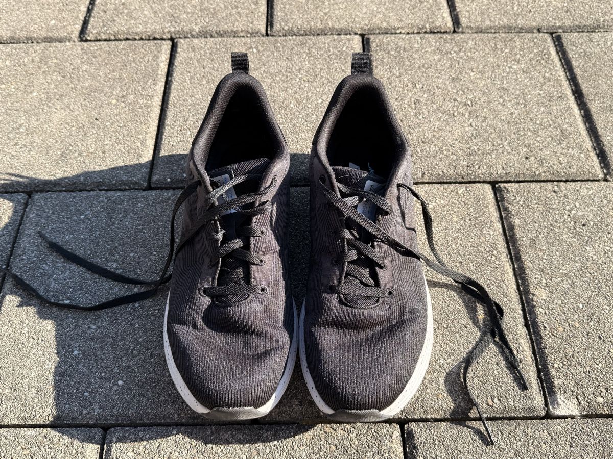 Skechers Scarpe da uomo: Sneakers von Skechers – Usato da Kerns venduto da roc2554