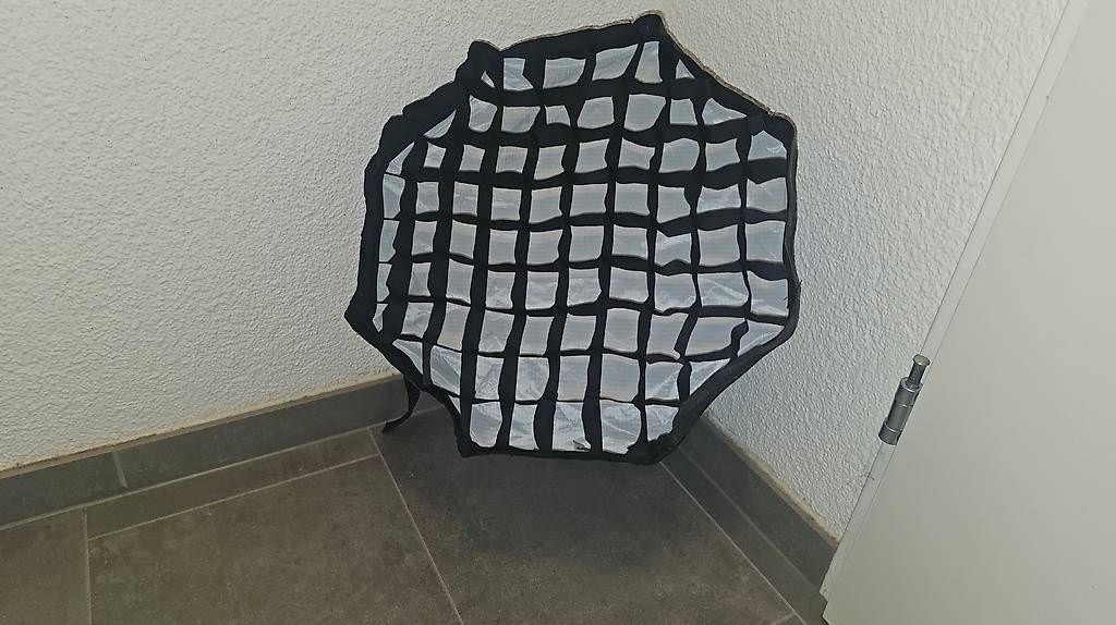 Ersatzteile: Schnellverschluss Oktagon Softbox mit Grid – Gebraucht aus Luterbach von akvp17 2