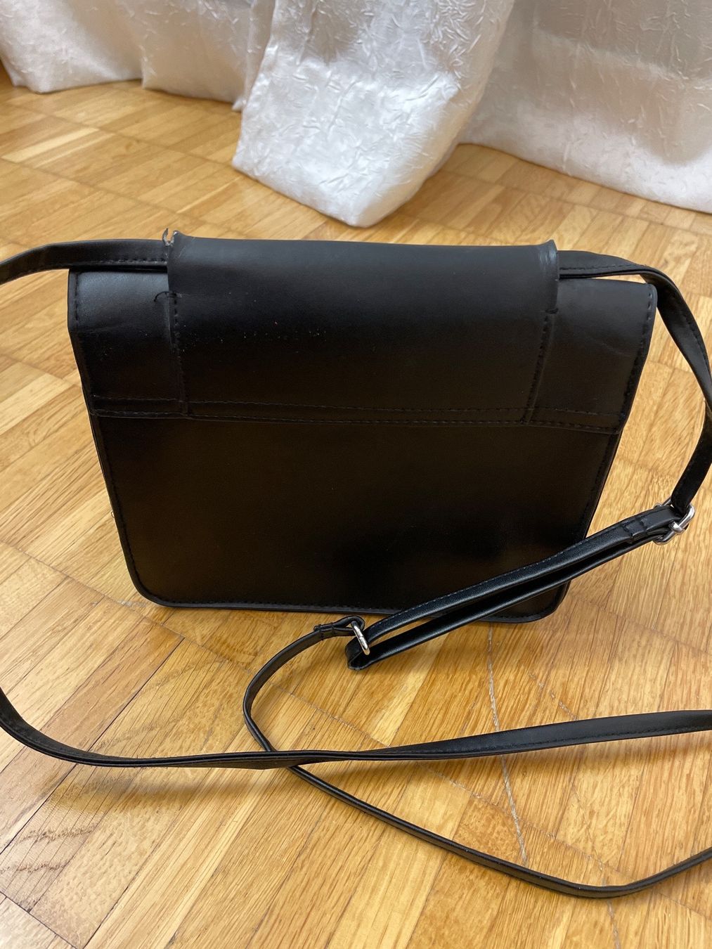 Taschen für Damen: Handtasche Kunstleder schwarz, Motiv Eule – Gebraucht aus Thalwil von sheepowl 1