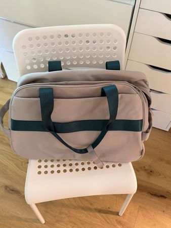 Lululemon City Essentials Duffle Bag 28 L