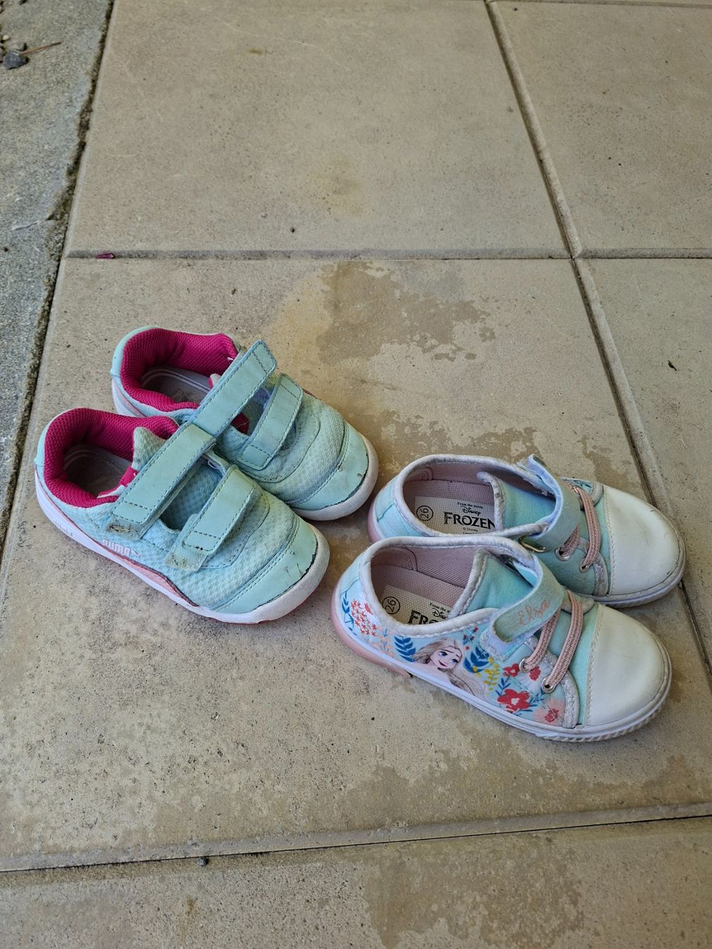 Scarpe per ragazze: Mädchenschuhe Gr 26 – Usato da Illgau venduto da usa_c6q6 1
