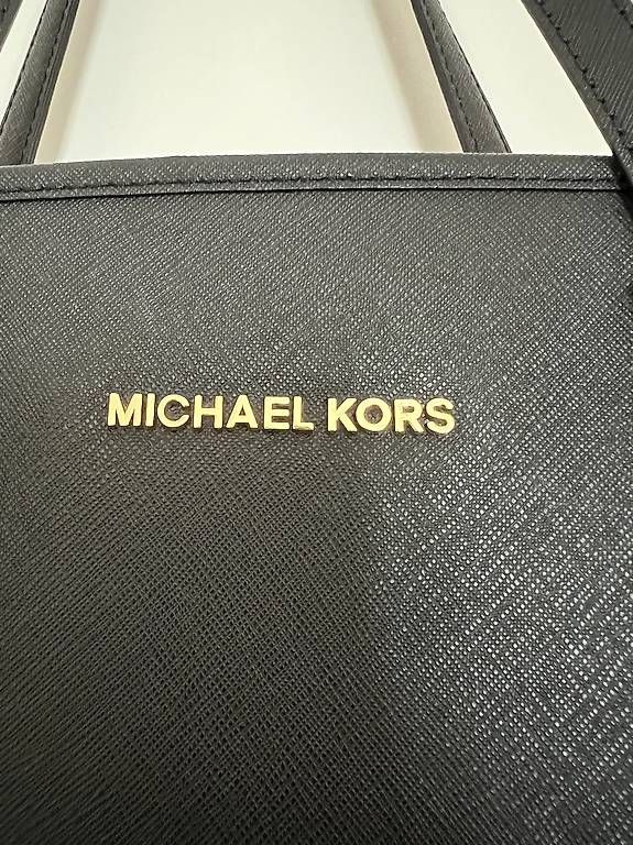 Borse da donna: Michael Kors Jet Setter Travel Tote – Usato da Kloten venduto da ama_ykc9 2