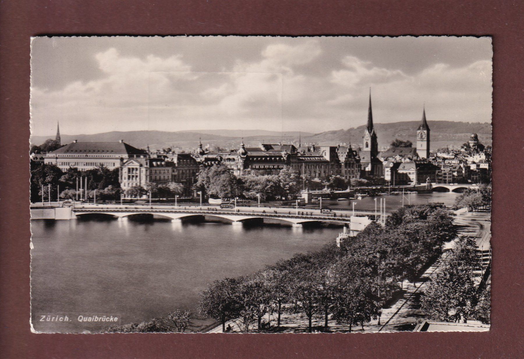 Cartoline postali: ZÜRICH - Quaibrücke - 1947 – Usato da Pully venduto da nicecards