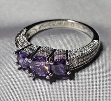 Ring mit Amethyst, 925 versilbert, Gr. US 7(CH 54)