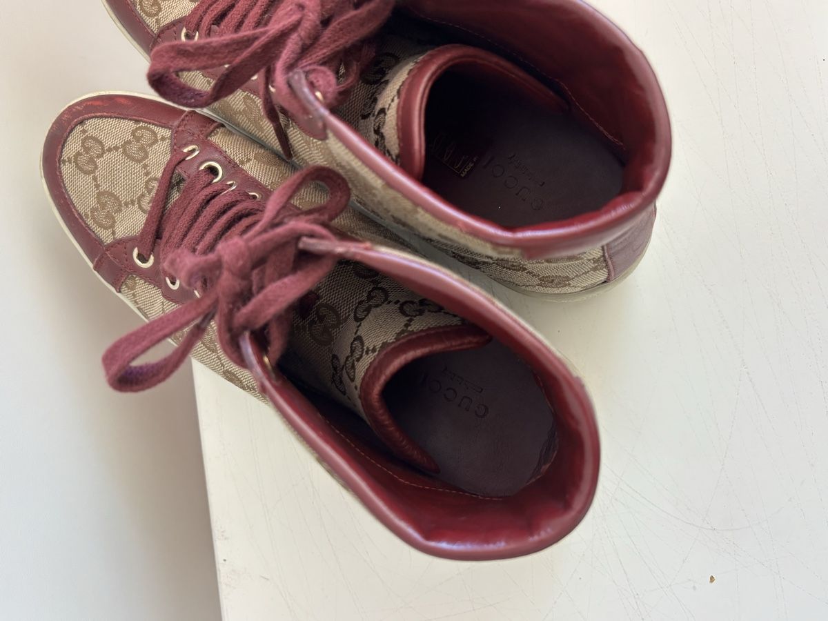 Gucci Scarpe da donna: Gucci High Sneaker - Monogramm Canvas & Bordeaux Leder – Usato da Basel venduto da AnninaD97 7