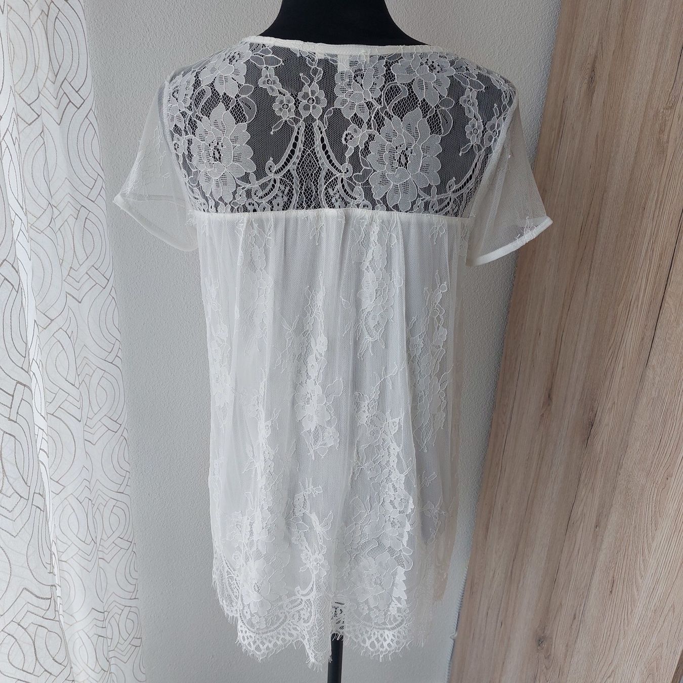 Top: Romantische Bluse – Nuovo e nell'imballaggio originale da Muri AG venduto da ReBoutique 1