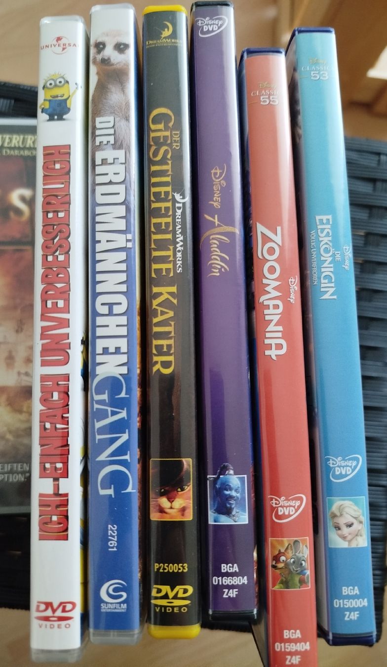 Tutti i DVDs: DVDs Kinder-Filme – Nuovo (secondo la descrizione) da Rorschach venduto da 1do_kc52