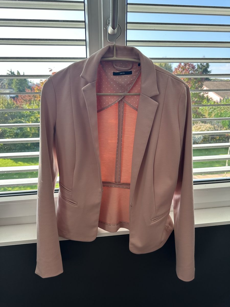 Giacche: rosa Blazer – Usato da Romanshorn venduto da ila_2nzf