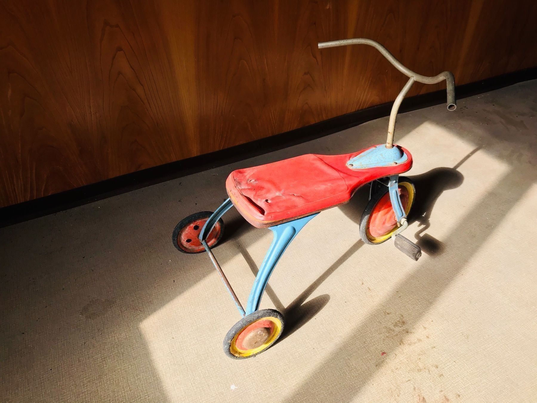 Fahrzeuge für Kinder: schönes altes Dreirad – Gebraucht aus Neunkirch von autoscooter57 2