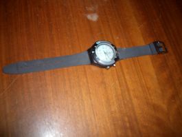 Herren Uhr analog schwarz Armband Gummi