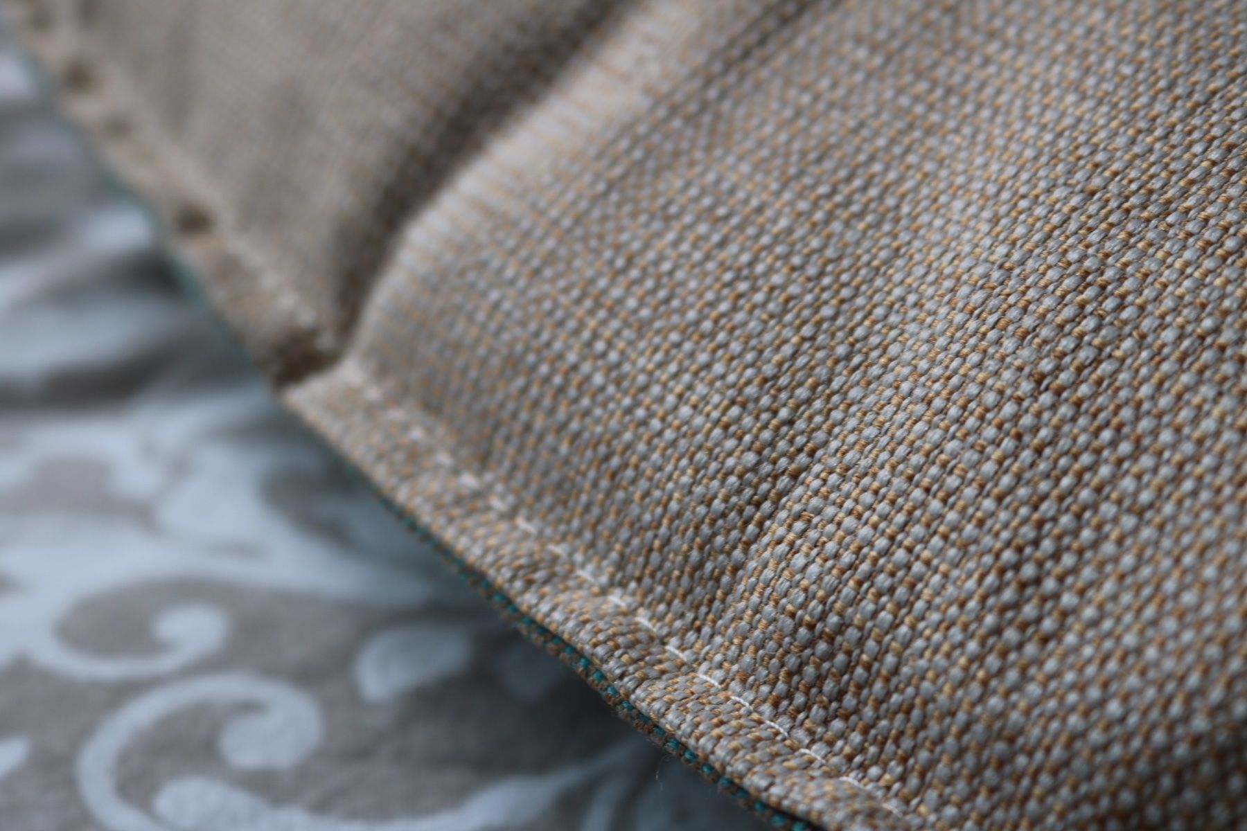 Pfister Kissen: Coussin bicolore - Atelier Pfister – Gebraucht aus Neuchâtel von col_6rbm 5