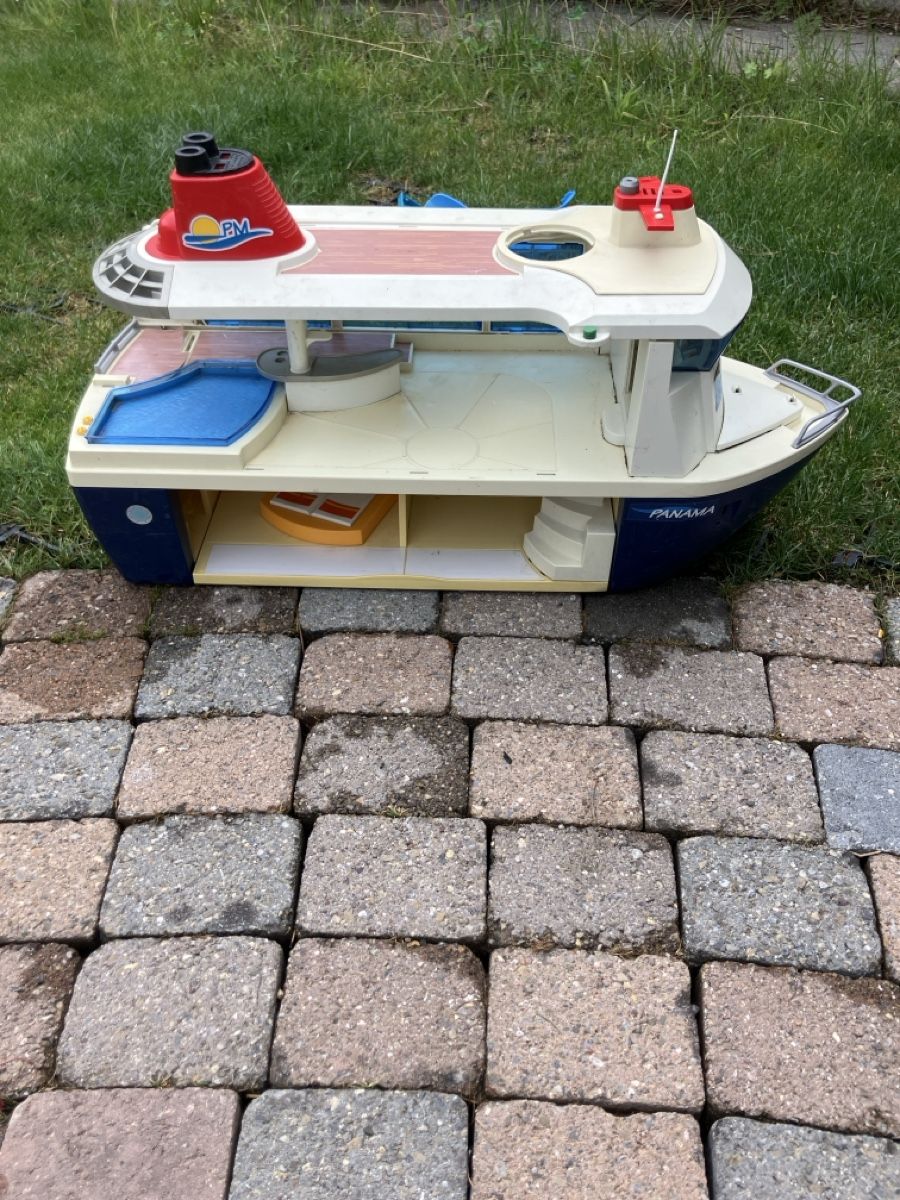 Jouets: Schiff  – D'occasion à Bauma par Nici882