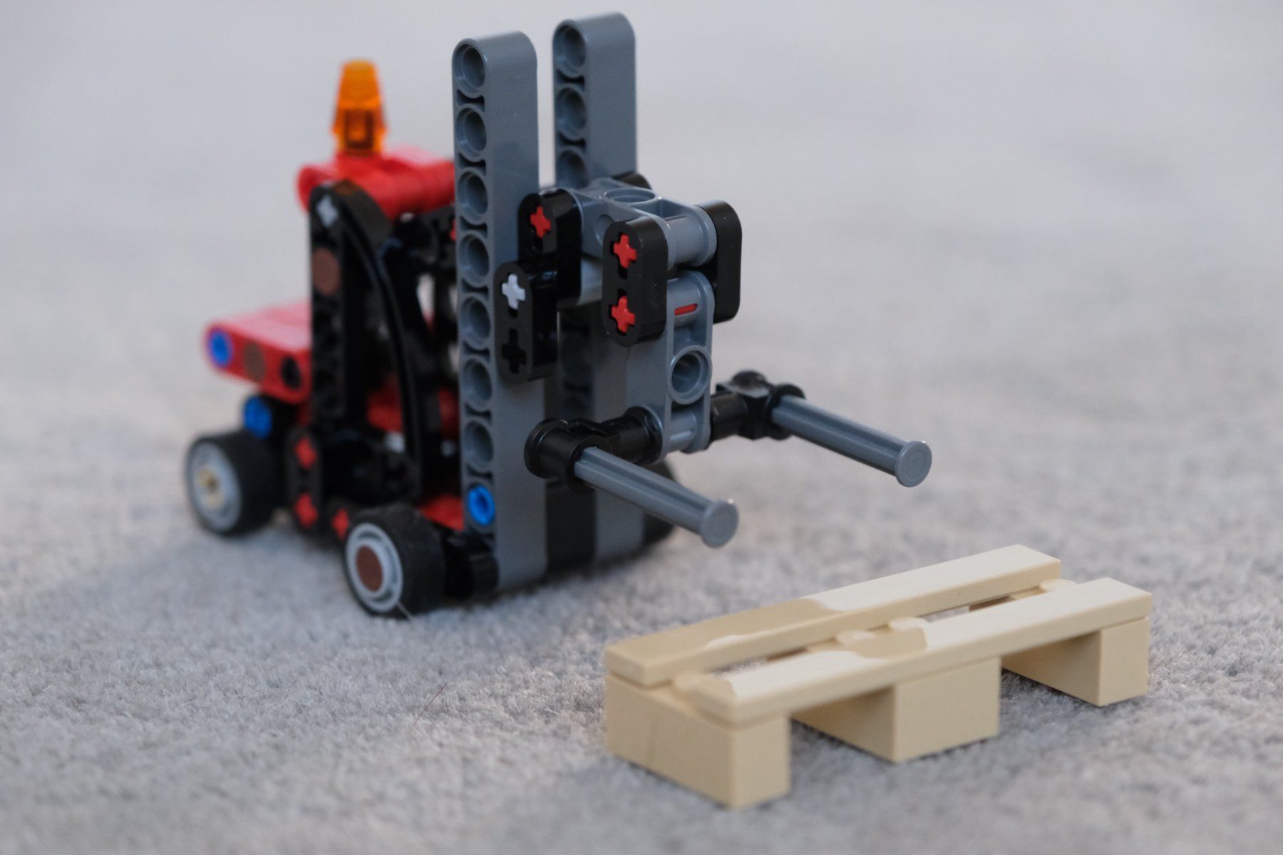 Lego Kit di costruzioni: Lego Technic set 30655 Gabelstapler mit Palette Transpalette – Usato da Nyon venduto da JJZA 6
