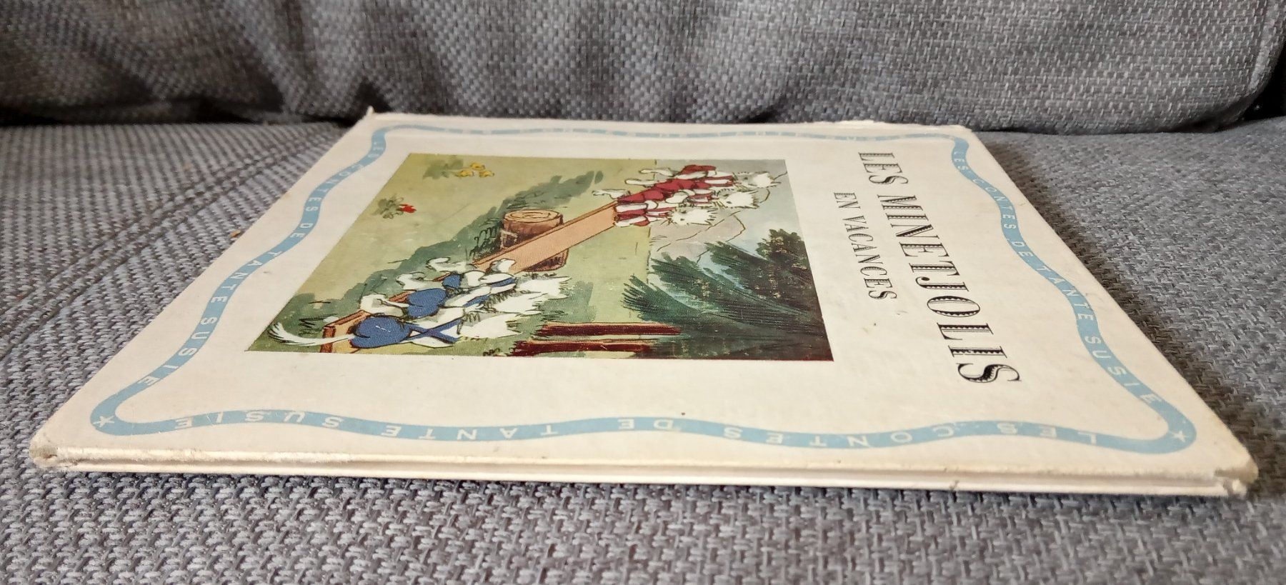 Bücher: Marcelle Boué, LES MINETJOLIS EN VACANCES . 1951 – Gebraucht aus Le Locle von borgespatricia 4