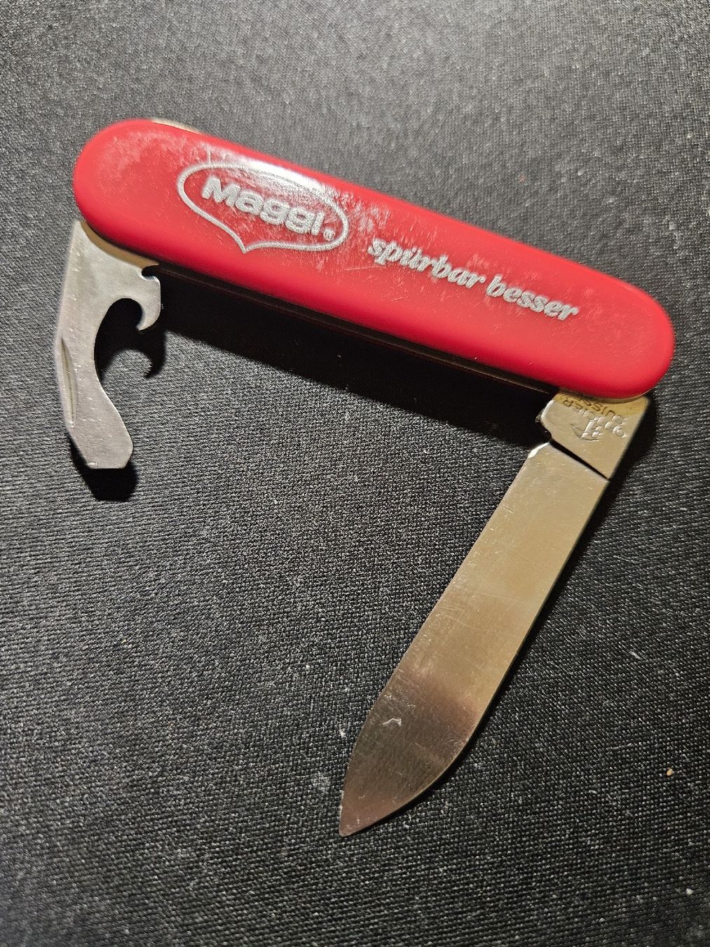 Victorinox Couteaux de poche: MAGGI Victorinox Taschenmesser – D'occasion à Bern par Respirit 3
