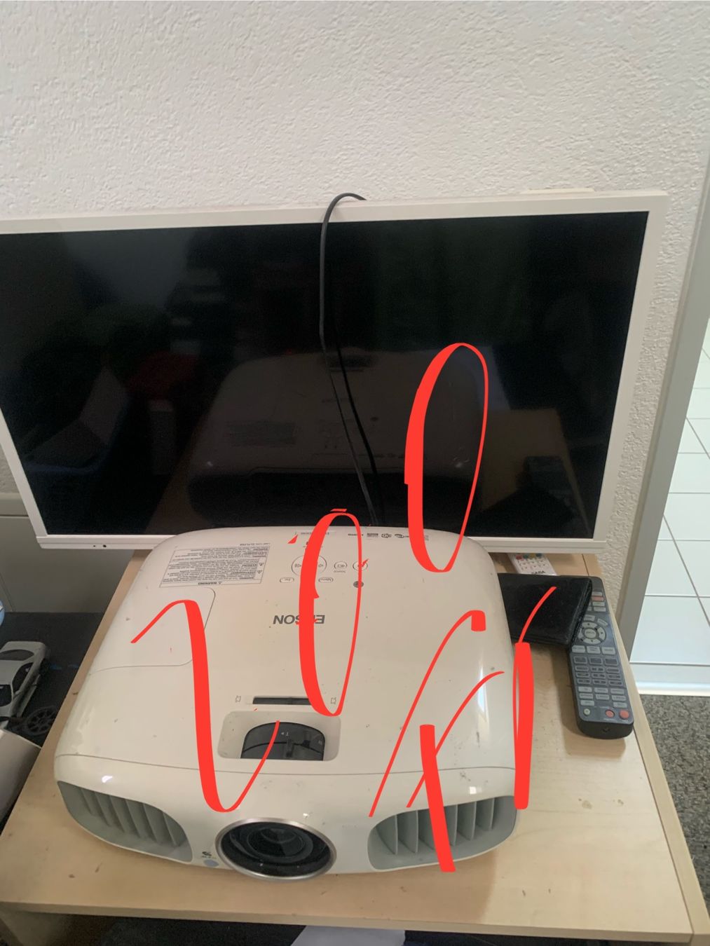 Epson Proiettori: Alles muss weg – Difettoso da Niederwil AG venduto da jov_n85j 7