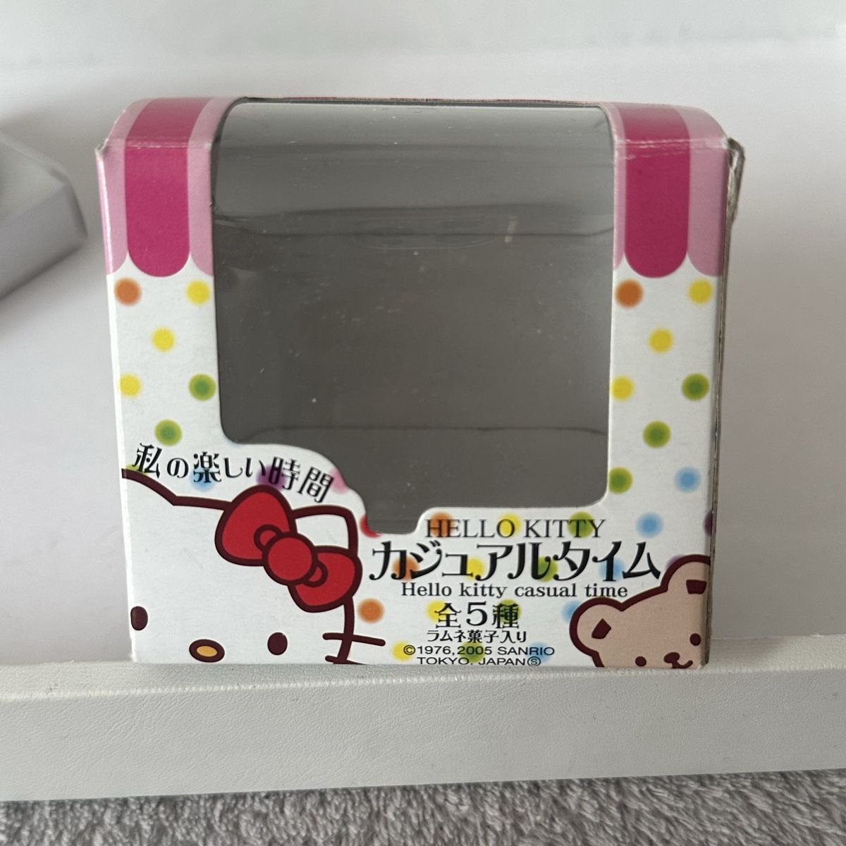 Hello Kitty Statuette: FIGURINE HELLO KITTY CAFÉ VINTAGE 2005 – Nuovo e nell'imballaggio originale da Givisiez venduto da dor_xb9k 2