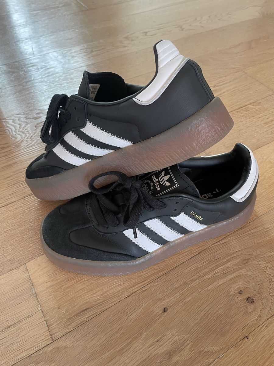 Adidas Scarpe da donna: Scarpe Adidas Sambae – Usato da Losone venduto da Giulieth