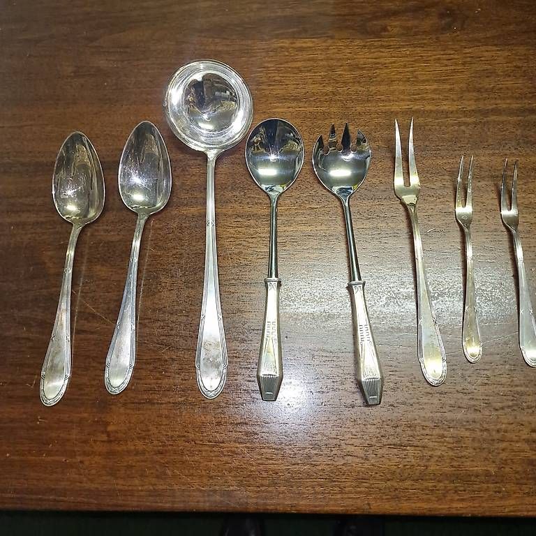 Set di posate: Versilbert Besteck - 12-teilig – Usato da Minusio venduto da inf_vjq8 1