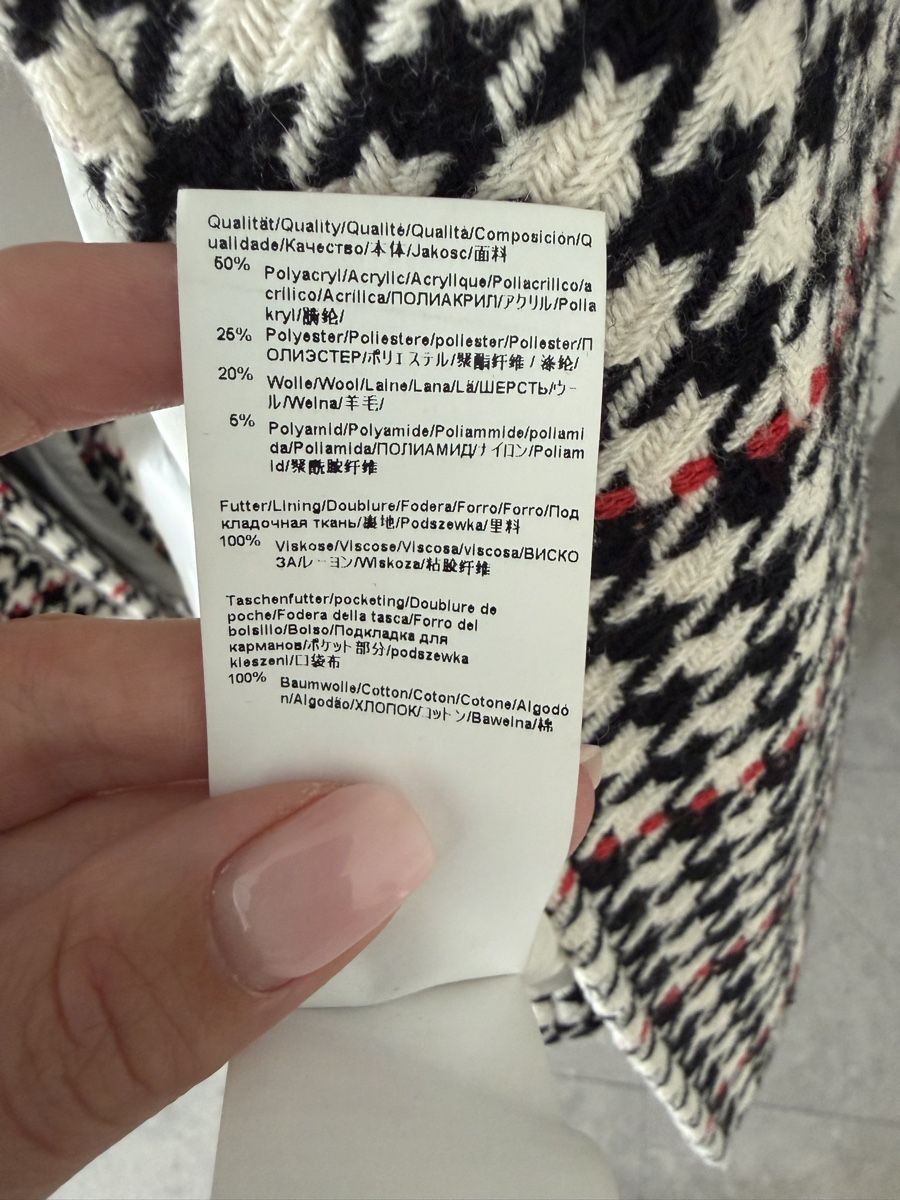 Hugo Boss Mäntel: Mantel Boss Größe 36 – Gebraucht aus Scherzingen von mar_vt2c 2