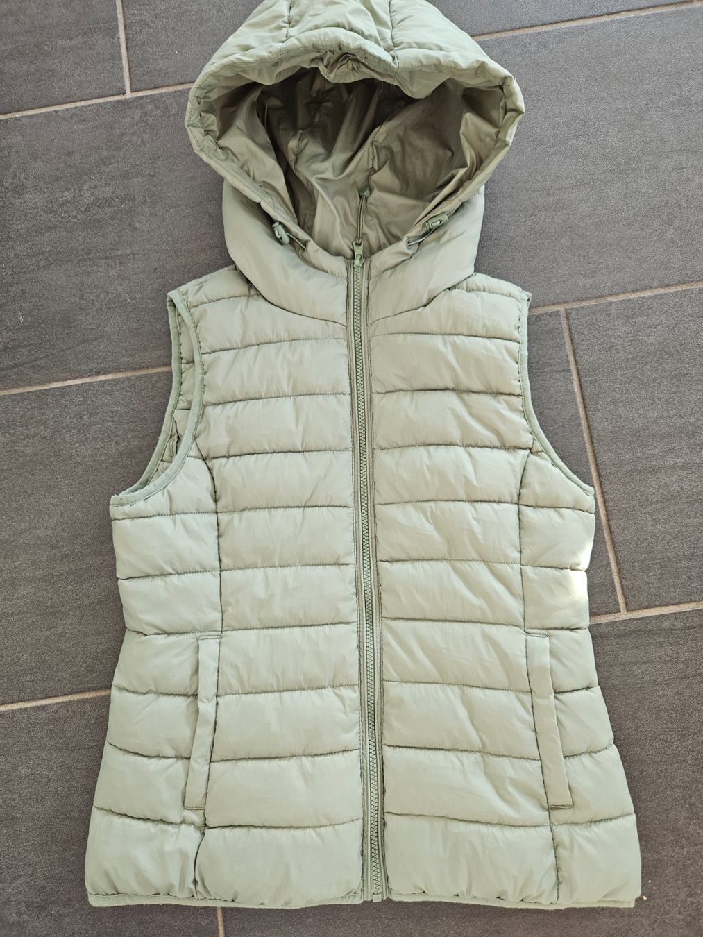 Only Gilet & Giacche senza maniche: Weste von Only – Usato da Walperswil venduto da Jacquelaeng