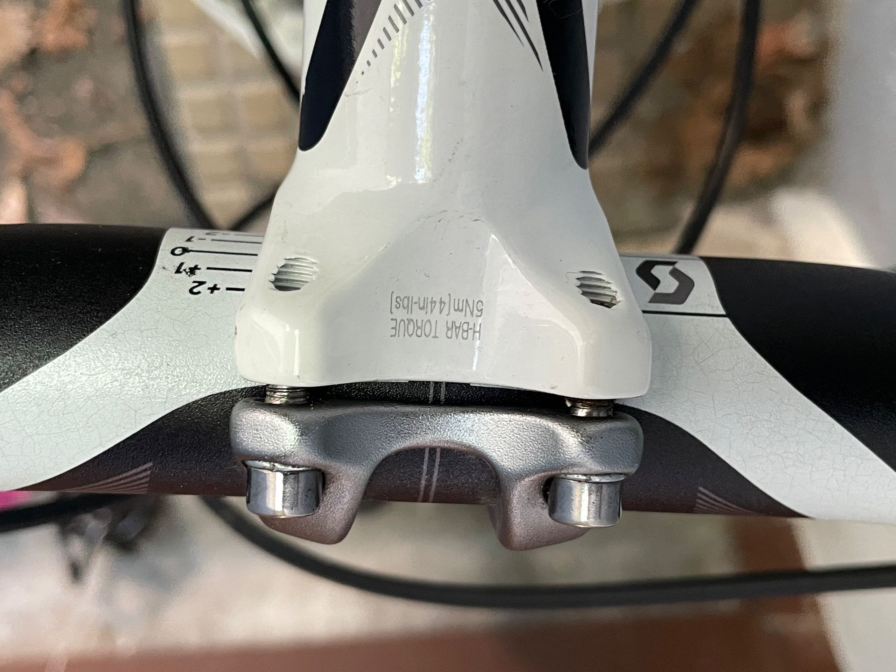 Scott Biciclette: Scott scale 40, Mountainbike,  weiss – Usato da Basel venduto da 3medusa0 7