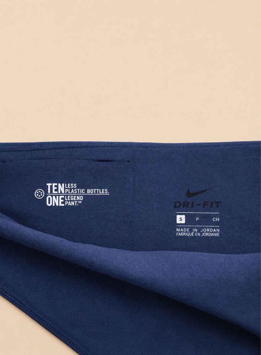 Nike Leggings: LEGGING NIKE BLEU MARINE – Neu (gemäss Beschreibung) aus Lausanne von KeNaChic 2