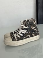 NEW Converse sneakers