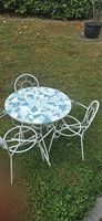 Garten Tisch mit Stühle 