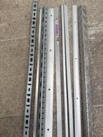 Werkzeug und Metallprofile gemischt diverse Artikel