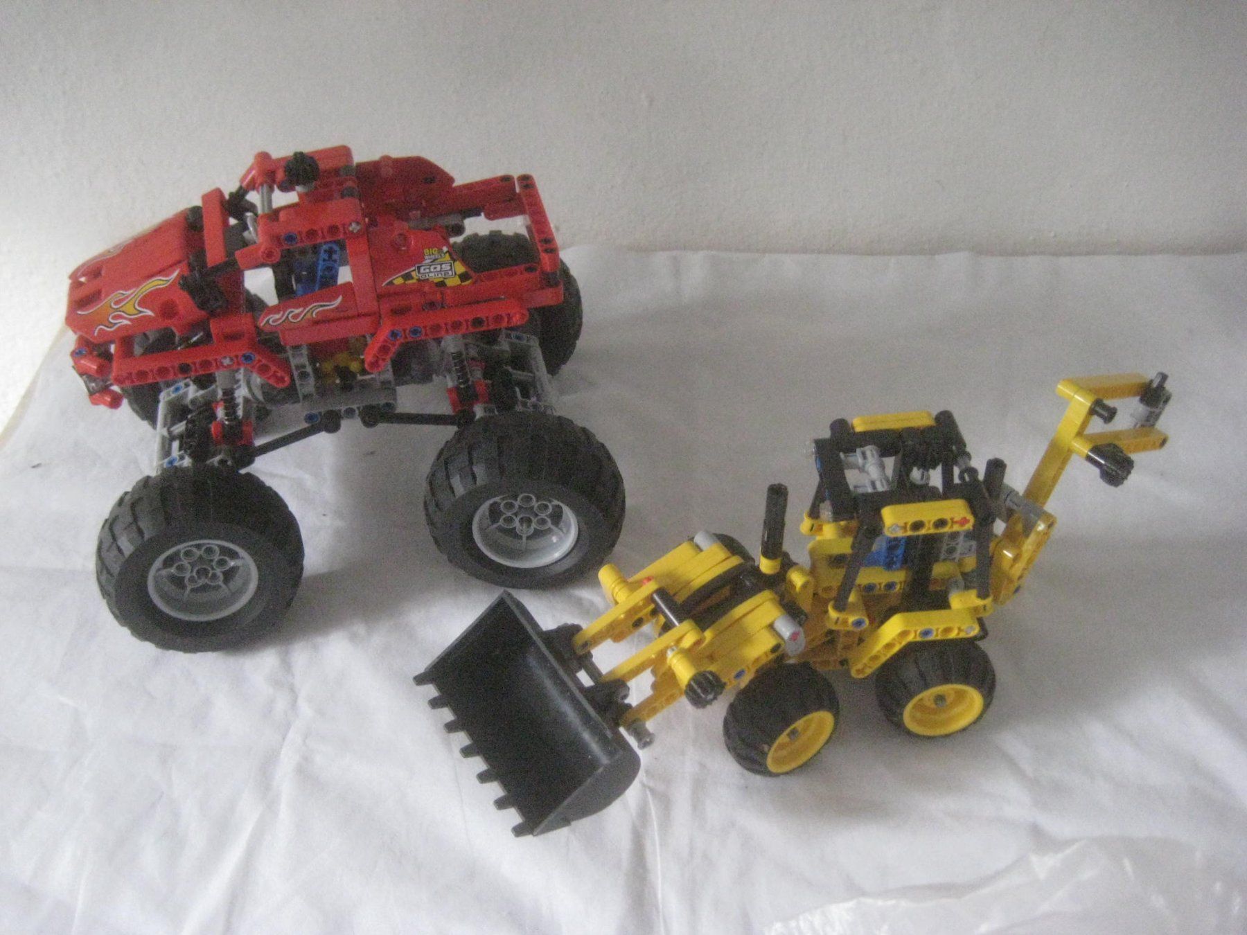Jouets: 2   X    LEGO   TECHNICK  ? – D'occasion à Uster par flocke1