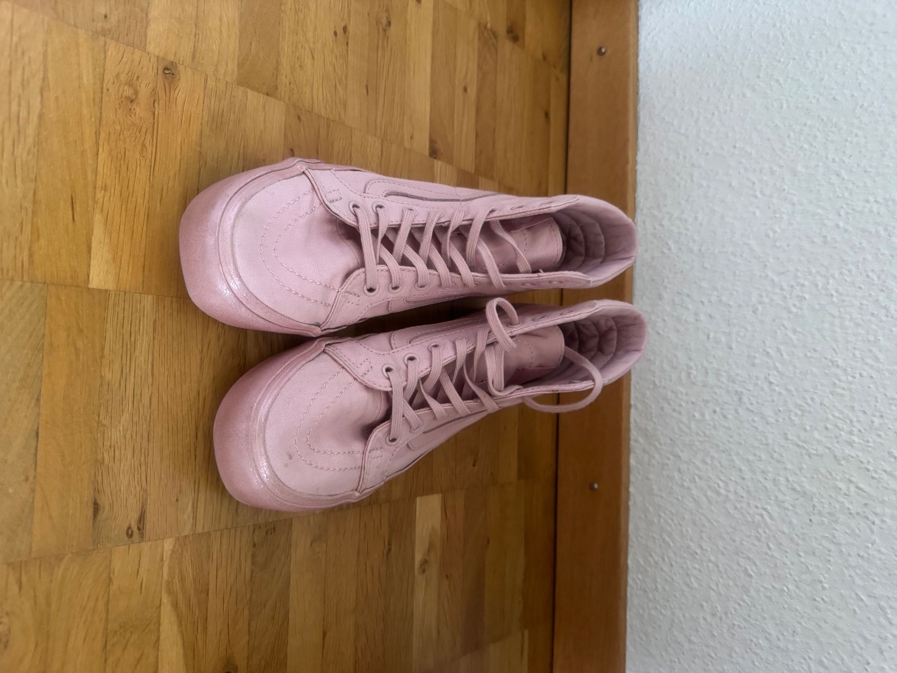 Vans Scarpe da donna: Vans Pink 38 – Usato da Luzern venduto da sab_79qw